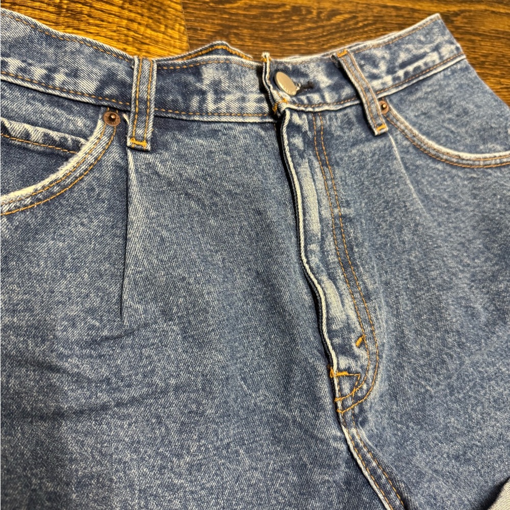 Abercrombie & Fitch Blue High-Rise Jean Shorts, Size: 26 - Picture 2 of 7
